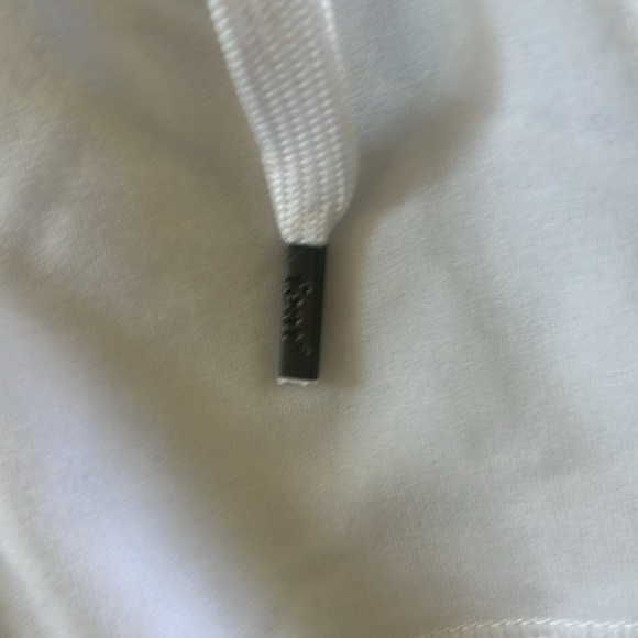 NWT Feat Womens Treecell Short White Super Soft Size Medium - Picture 5 of 7